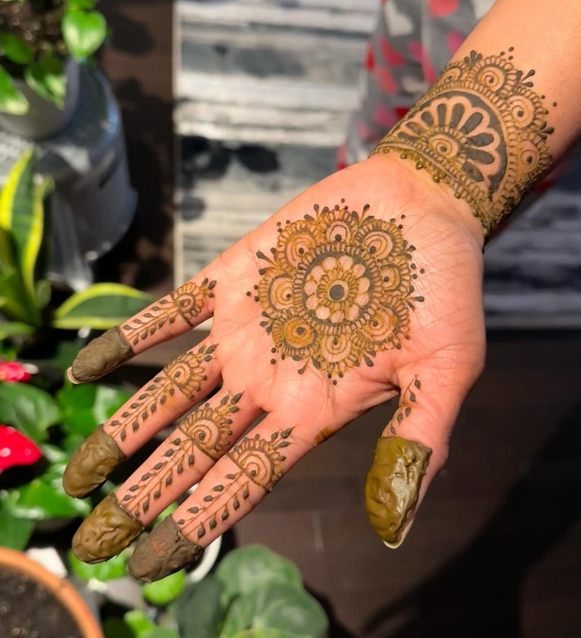 Mandala palm henna design Edmonton henna artist